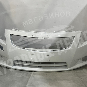 Бампер передний Chevrolet Сruze (09) GAZ Olympic White Белый